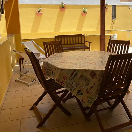Apartment Il Giardino Dei Girasoli