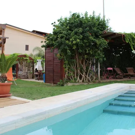 Apartment Il Giardino Dei Girasoli Marina di Ragusa