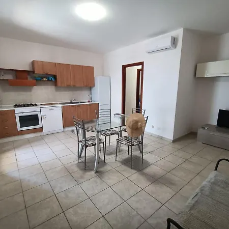 Il Giardino Dei Girasoli Appartement Marina di Ragusa