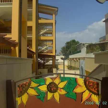 Apartment Il Giardino Dei Girasoli